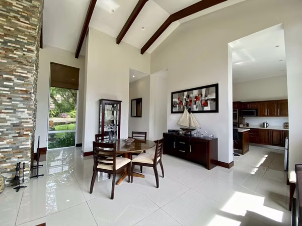 Casa de lujo de 1 planta en venta en San Rafael de Heredia