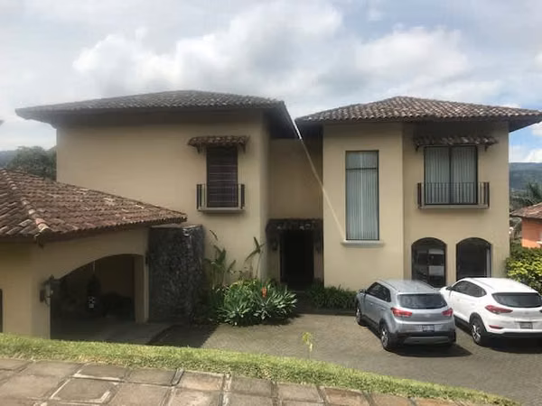 id # 40119 Exclusive residence for sale - Colinas de Montealegre