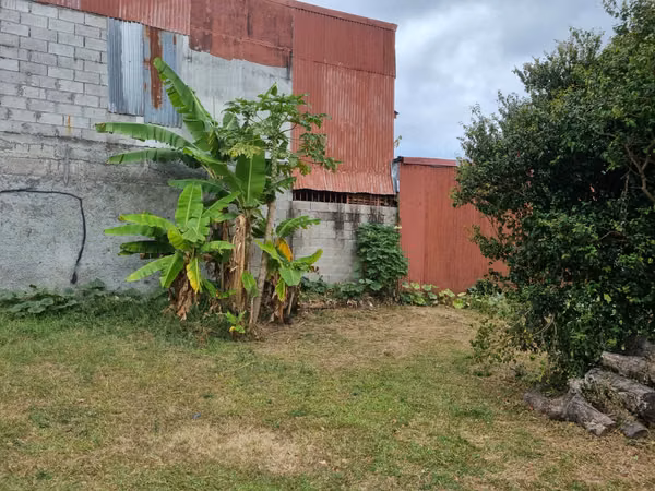 Venta Lote en Zapote, San José | Oportunidad para Inversionistas | Precio Negociable