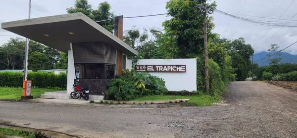 Lote con vistas al volcán Arenal, en Condominio El trapiche  Fortuna