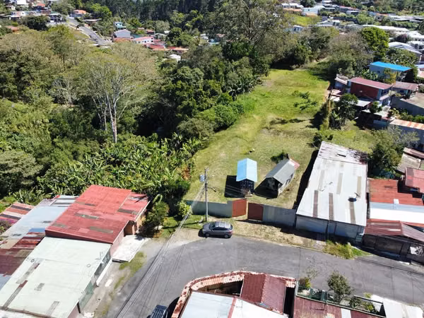 Terreno en Moravia con oportunidad de desarrollo