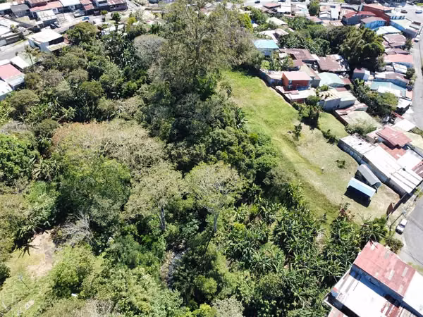 Terreno en Moravia con oportunidad de desarrollo