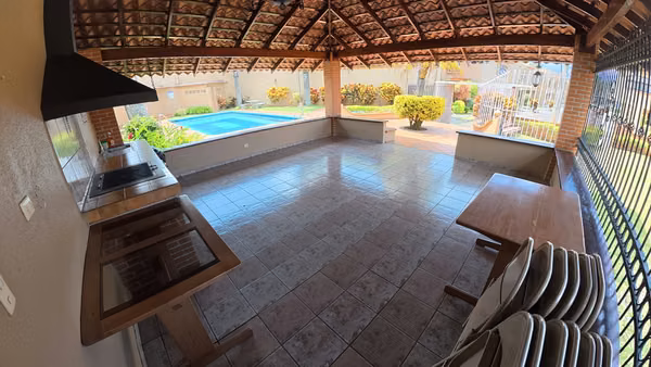 Casa Moderna de 2 Niveles en Moravia | Lista para Habitar. ( JS 1322 9 ).