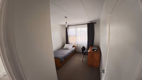 Casa Moderna de 2 Niveles en Moravia | Lista para Habitar. ( JS 1322 9 ).