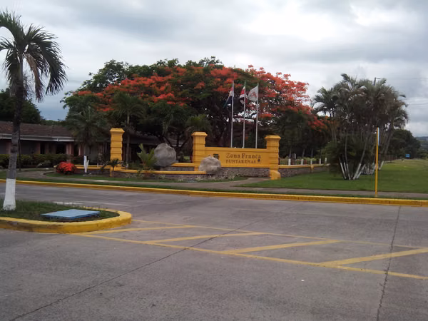 Alquiler de Oficina II Zona Franca Puntarenas