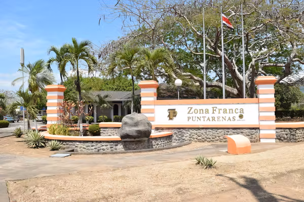 Alquiler de Oficina II Zona Franca Puntarenas