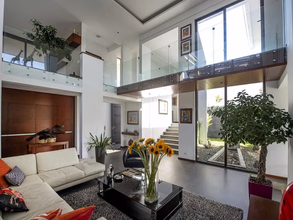 En Venta: Moderna Casa de 3 Habitaciones en Exclusivo Condominio, Heredia ID24019