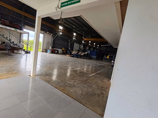 INDUSTRIAL OPPORTUNITY IN HEREDIA - Turnkey Warehouse