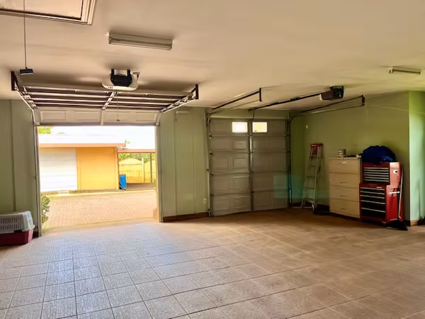 Vivienda cerca del centro de San Rafael 8820m2 terreno