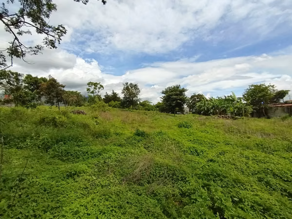 En venta terreno para desarrollo en Desamparados. PP
