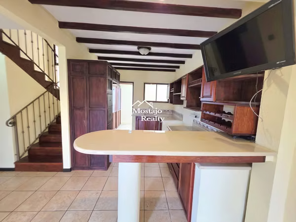 Venta de 2 casas,  uso comercial o vivienda, Heredia Centro