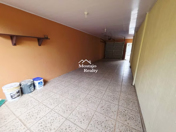 Venta de 2 casas,  uso comercial o vivienda, Heredia Centro
