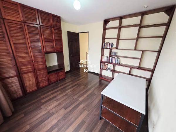 Venta de 2 casas,  uso comercial o vivienda, Heredia Centro