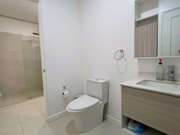Lindora - Moderna - Casa + 2 Apartamentos - Alta Rentabilidad