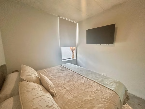 Alquiler de apartamento en condominio en Escalante.