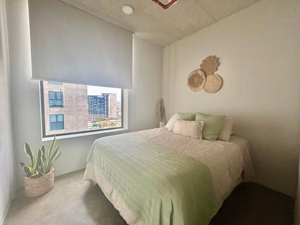 Alquiler de apartamento en condominio en Escalante.