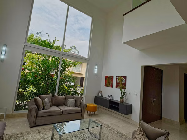 FOR RENT AND SALE - HOUSE IN EXCLUSIVE GATED COMMUNITY IN ESCAZÚ