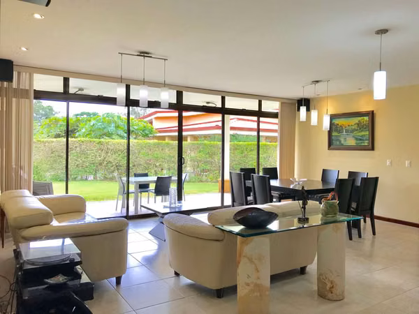 SALE OF A FLOOR HOUSE IN CONDOMINIUM-PIEDADES, SANTA ANA