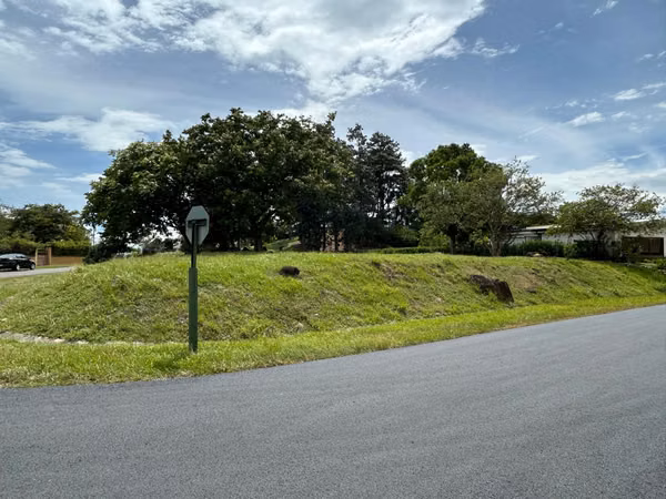 VENTA DE LOTE EN HACIENDA LOS REYES - GUACIMA - ALAJUELA