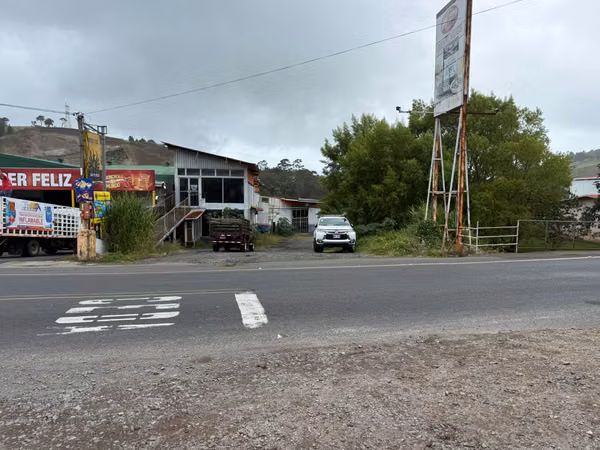 Venta de lote comercial en Zarcero 5802