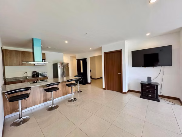 Se Alquila hermoso apartamento de lujo en Vía Natura