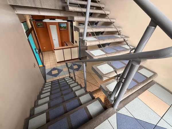SE VENDE EDIFICIO DE CURRIABAT
