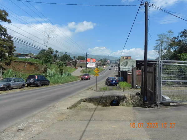SAN CARLOS - CIUDAD QUESADA EXCELENTE LOTE COMERCIAL