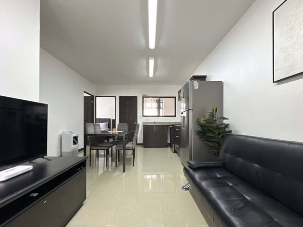 Sale of an apartment in a condominium in San José