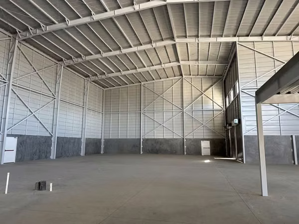 ALQUILA BODEGA EN SAN RAFAEL DE ALAJUELA DISPONIBLE NOVIEMBRE