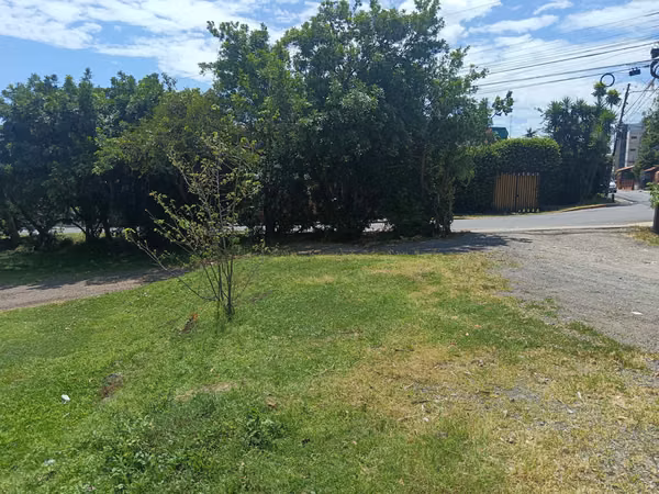 Se vende lote en el centro de Escazú, San José