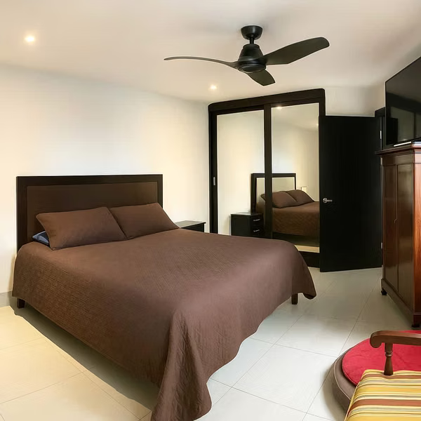Venta de Casa en Heredia Bosques de Doña Rosa  Belén | 600 m² de Terreno | Jacuzzi