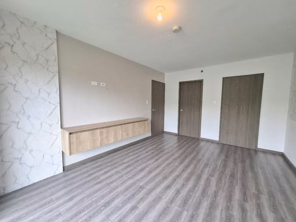 Venta de apartamento con estupenda vista hacia el bosque/condominio Paradisus, Rohrmoser