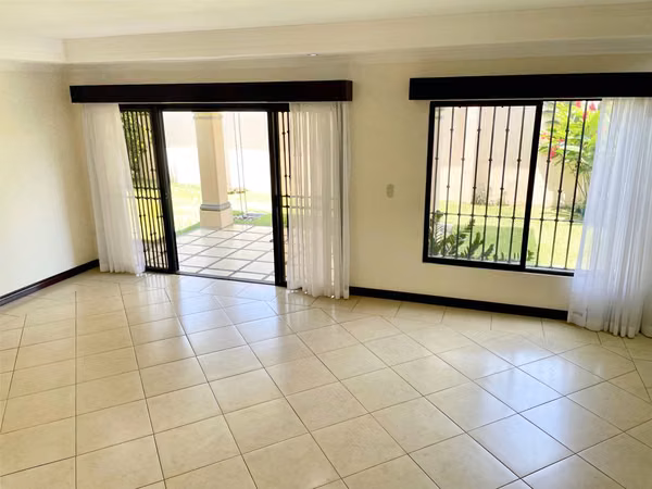 HOUSE FOR RENT IN BELEN