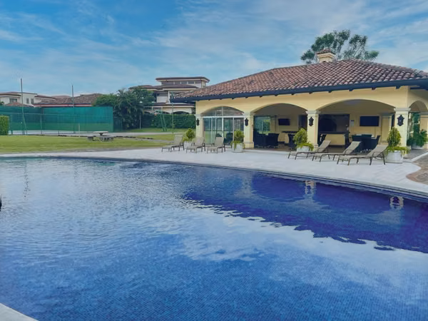 HOUSE FOR RENT IN BELEN