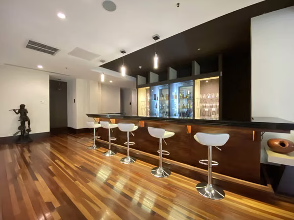 Alquiler de apartamento en condominio en Sabana.