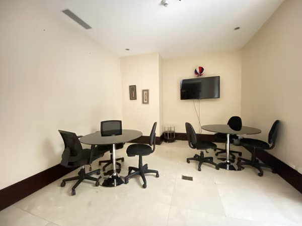 Alquiler de apartamento en condominio en Sabana.