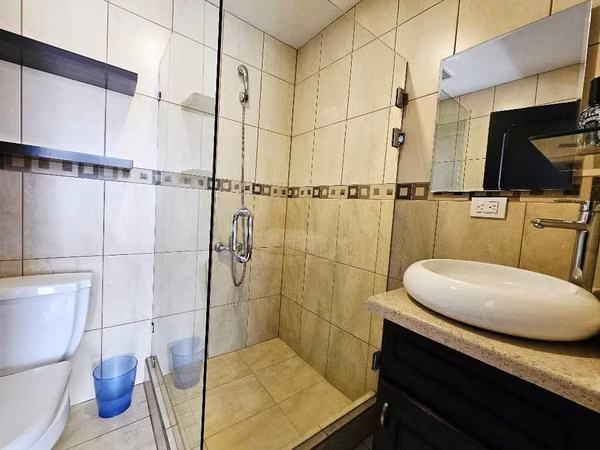 Vendo casa independiente en La Angelina Cartago