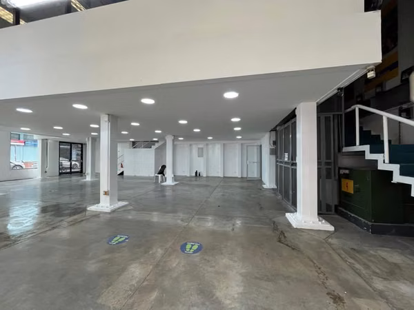 Edificio Comercial en Venta San José Centro 4 pisos - Rebajado