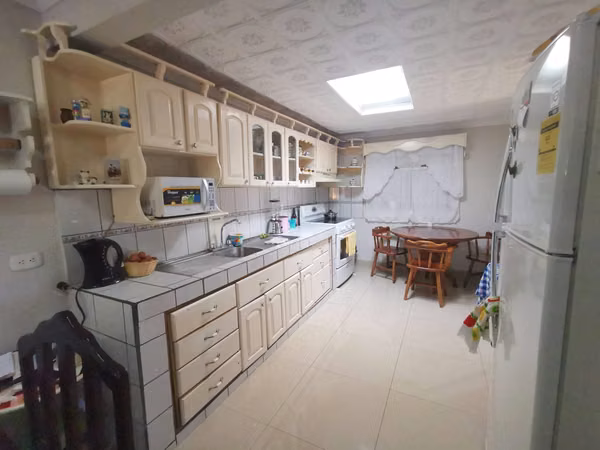 Venta de Casa en Residencial Silvia Eugenia/Desamparados/Alajuela