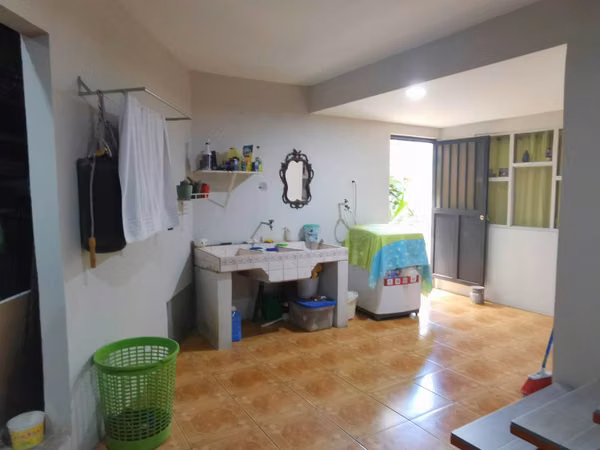 Venta de Casa en Residencial Silvia Eugenia/Desamparados/Alajuela