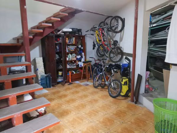 Venta de Casa en Residencial Silvia Eugenia/Desamparados/Alajuela