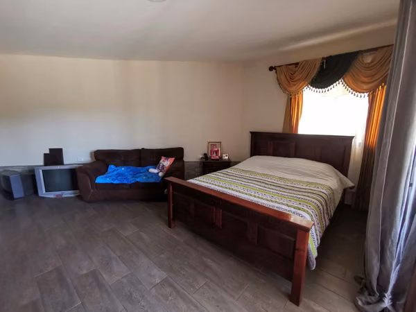 Venta de Casa en Residencial Silvia Eugenia/Desamparados/Alajuela