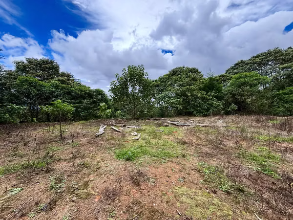 SE VENDE HERMOSA FINCA CON ESPECTACULAR VISTA