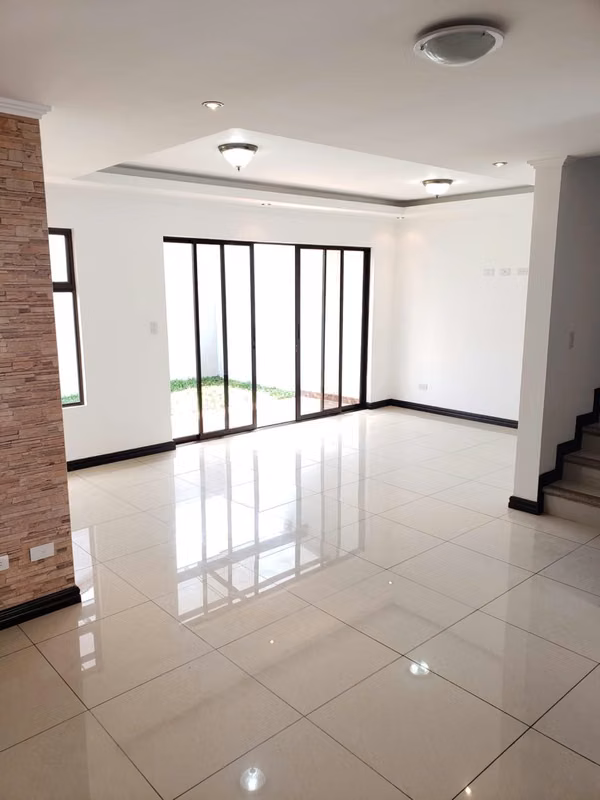 NEW House in condominium - Santo Domingo, Heredia - 3 bedrooms