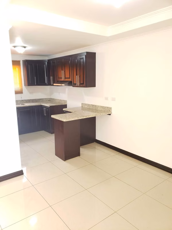NEW House in condominium - Santo Domingo, Heredia - 3 bedrooms