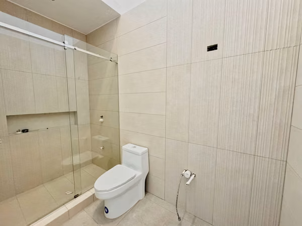 ALQUILER DE APARTAMENTO DUPLEX EN LA AURORA, HEREDIA