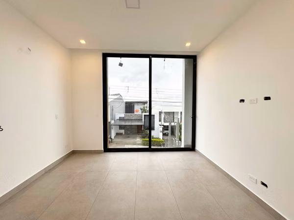 ALQUILER DE APARTAMENTO DUPLEX EN LA AURORA, HEREDIA