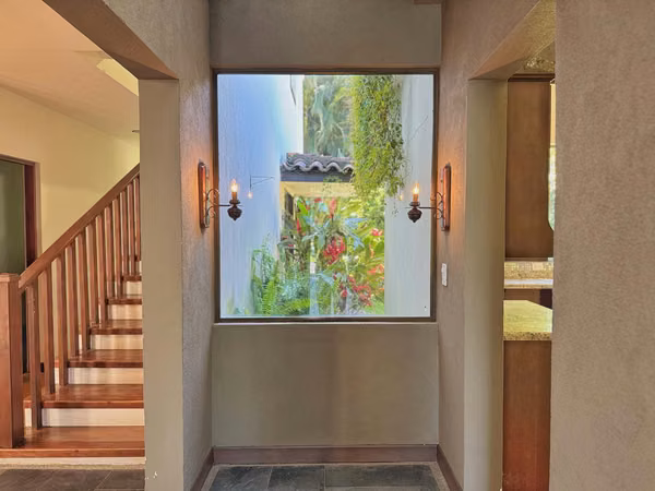 Renta Casa Toscana en Hacienda Los Reyes | La Guácima | 1,200 m² Lote