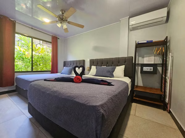 REBAJADO!!Venta de precioso Hotel en Uvita! 5835