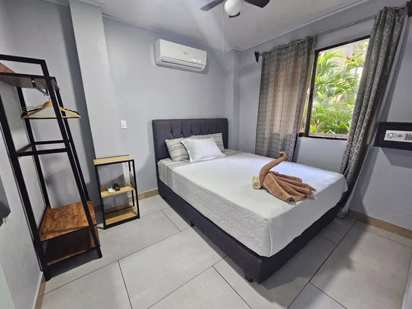 REBAJADO!!Venta de precioso Hotel en Uvita! 5835